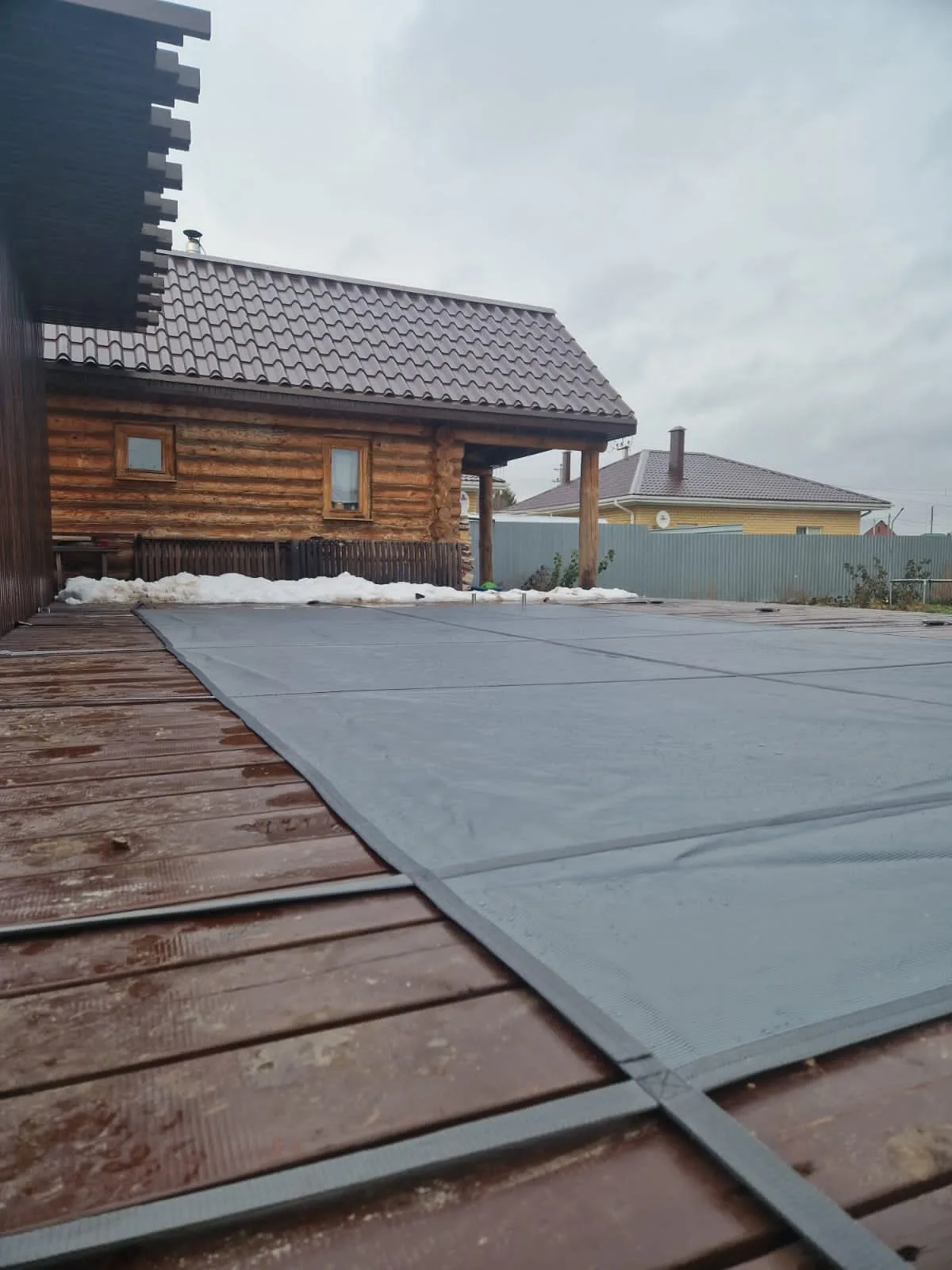 Покрывало Laguna Cover Mesh — готовый бассейн