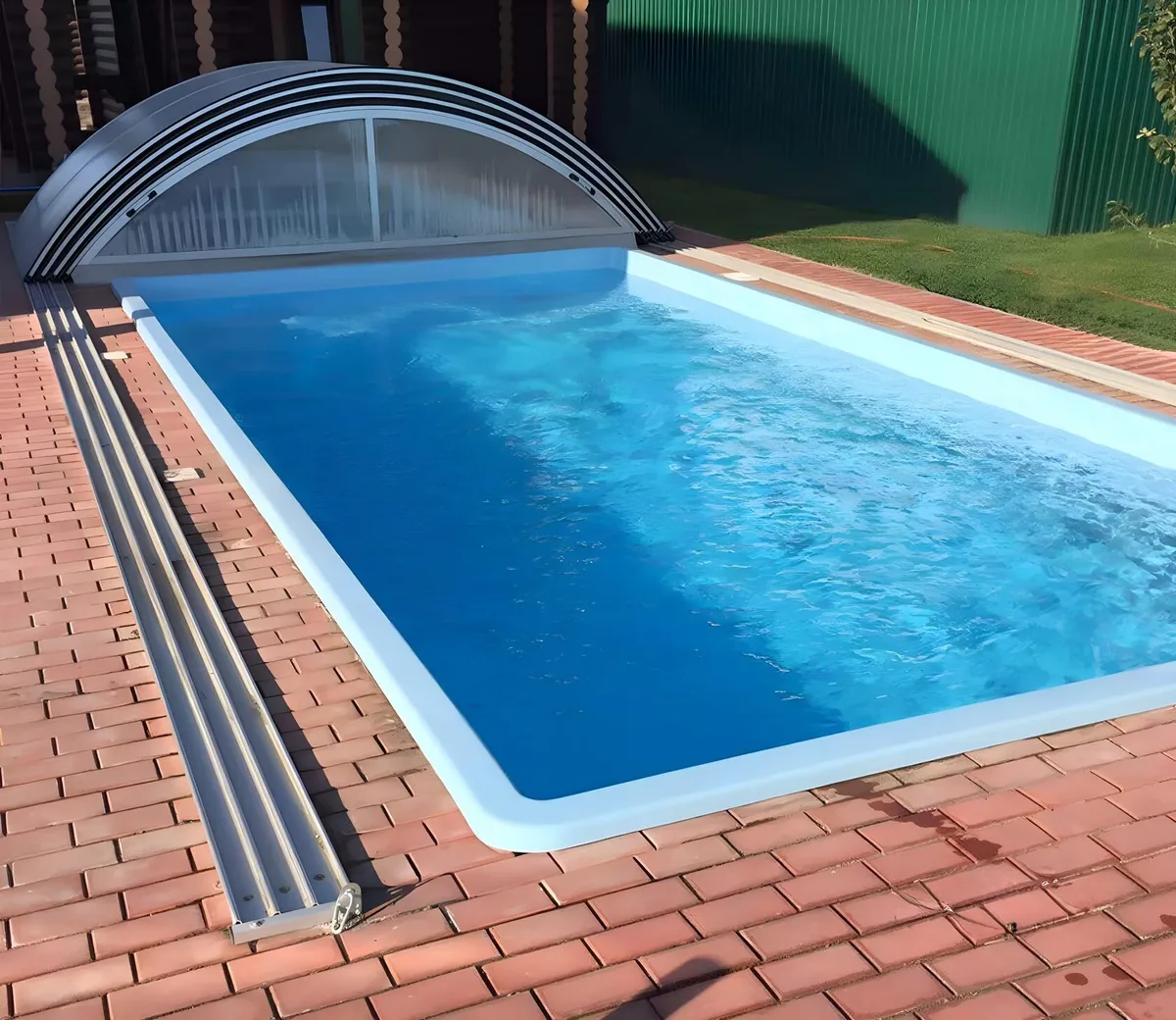 Laguna 7 — вечернее освещение в Тобольске